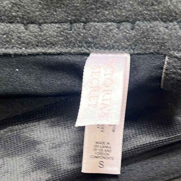 Vintage Victoria’s Secret Rose Corset - Picture 6 of 7